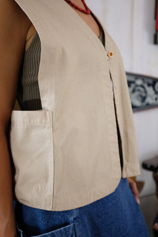 Hetian Natural Vest