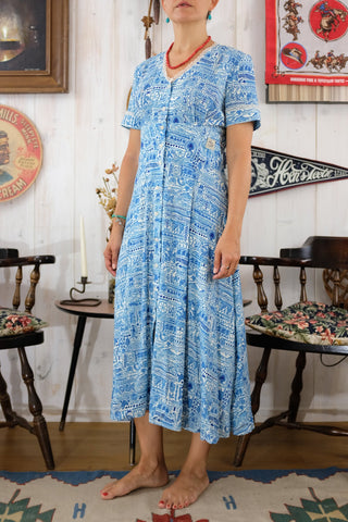 B2B WOMAN DRESSES